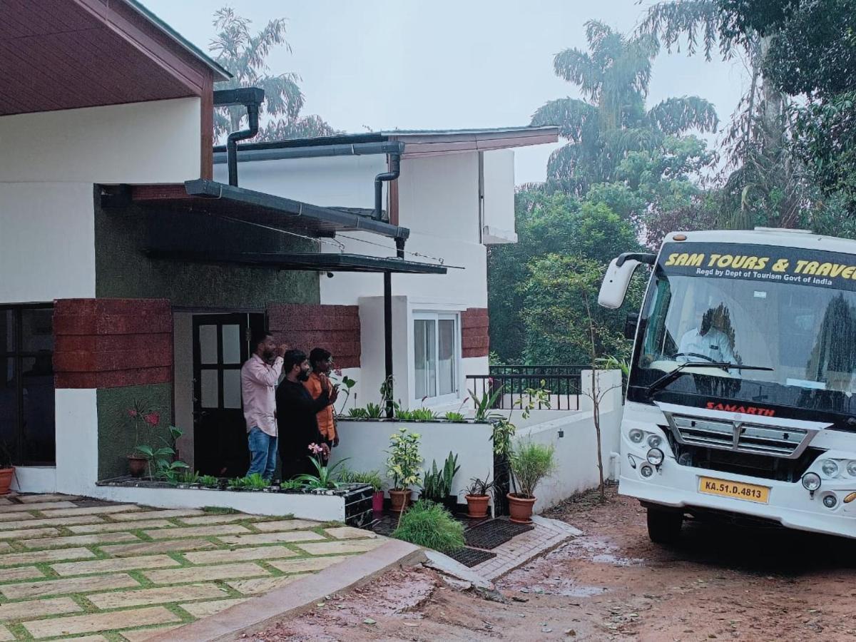 Coorg Vismaya Resort 마디케리 외부 사진